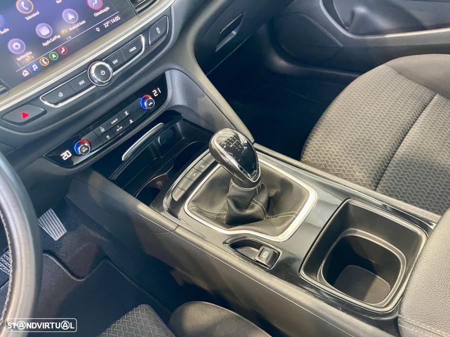 Opel Insignia Sports Tourer 1.5 D Business Edition — fotografia 13