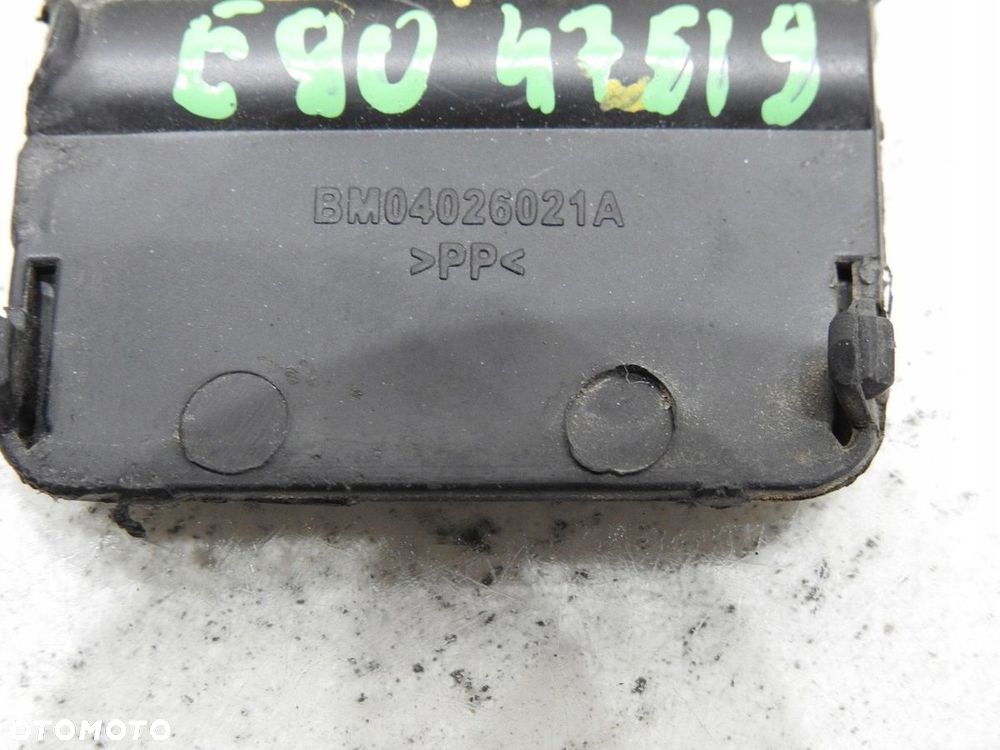 ZAŚLEPKA ZDERZAKA TYŁ 475/9 BMW 3 E90 - 7