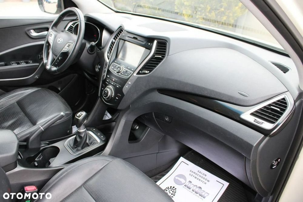 Hyundai Santa Fe 2.2 CRDI Premium - 30