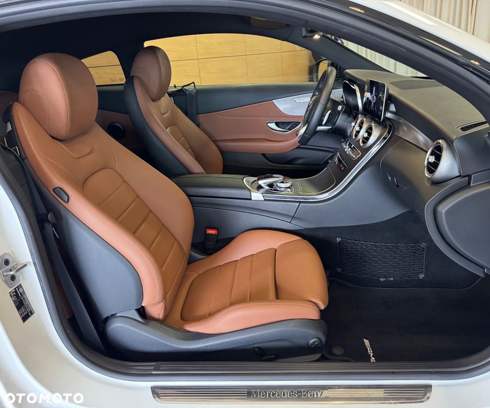 Mercedes-Benz Klasa C 200 4MATIC 9G-TRONIC - 14