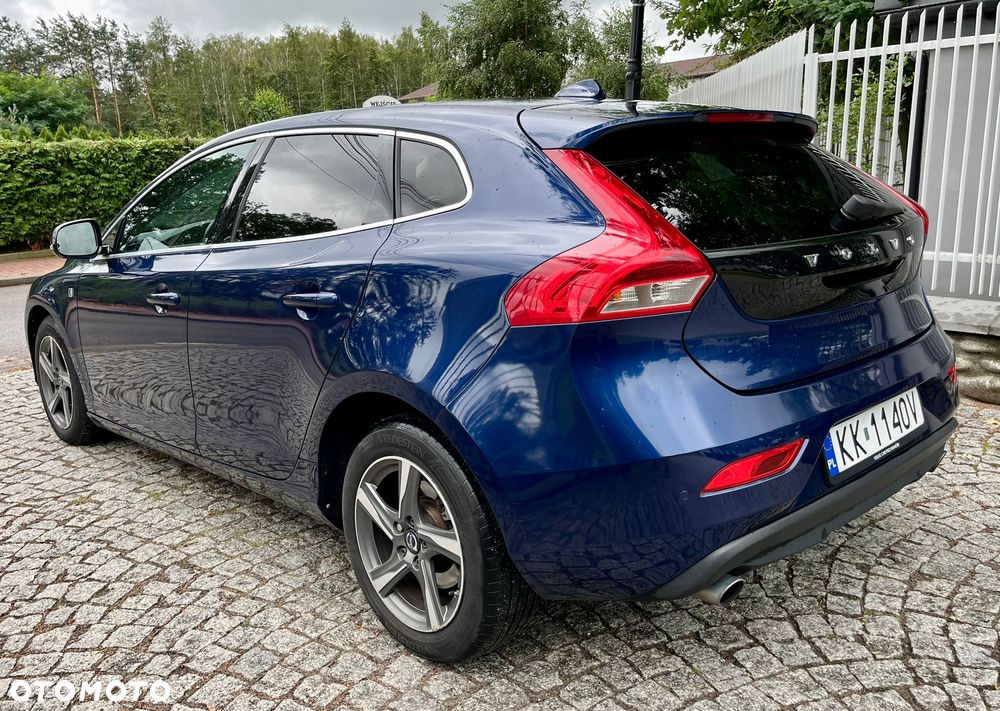 Volvo V40 D4 Drive-E Ocean Race - 2