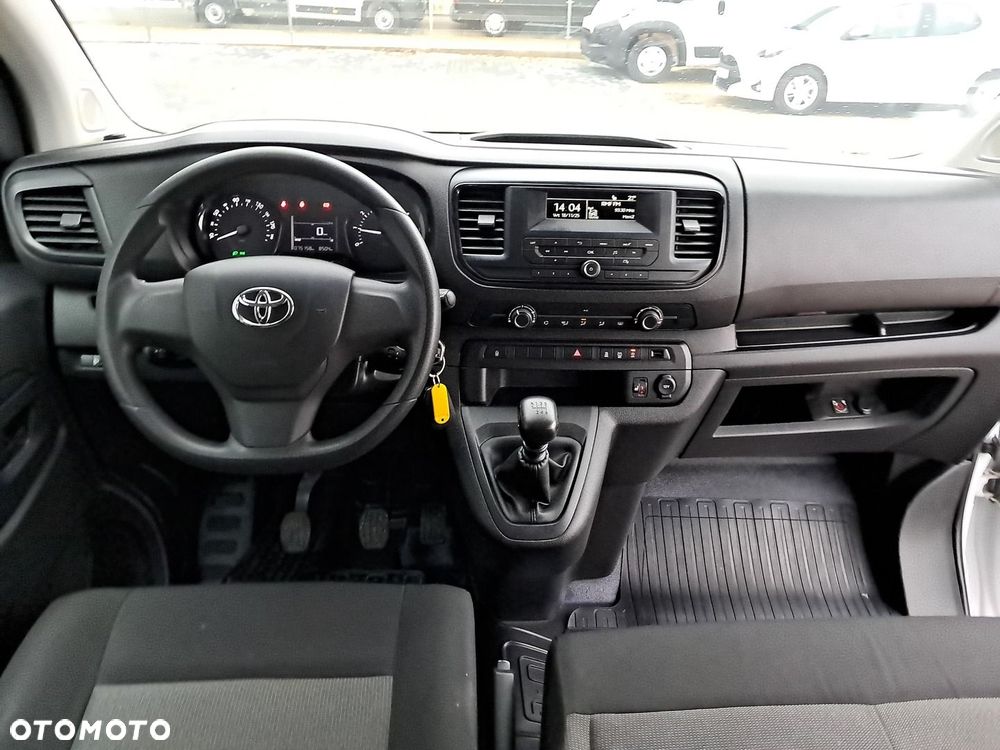 Toyota PROACE VERSO - 13