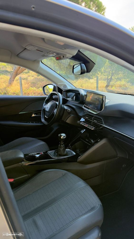 Peugeot 208 1.2 PureTech Allure - 11