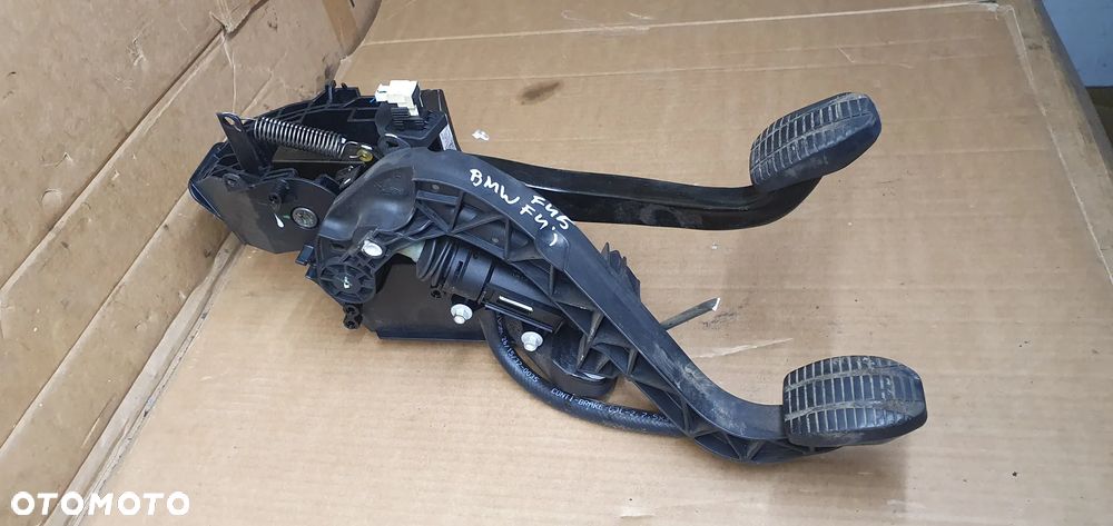 Pedały pedał sprzęgła hamulca BMW 2 F45 1.5 D Active Tourer 6860677 - 3