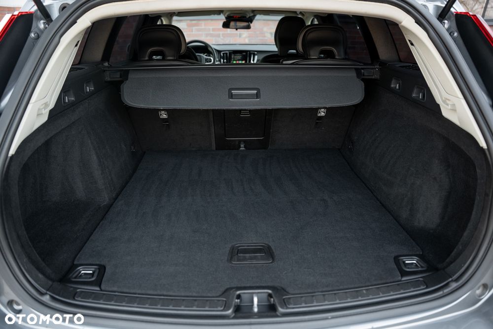 Volvo V60 D4 Drive-E Momentum - 41