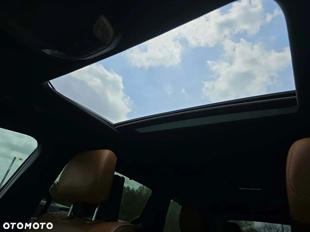 Chrysler Pacifica - 5