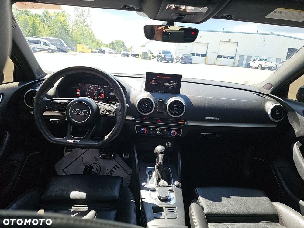 Audi S3 S tronic - 9