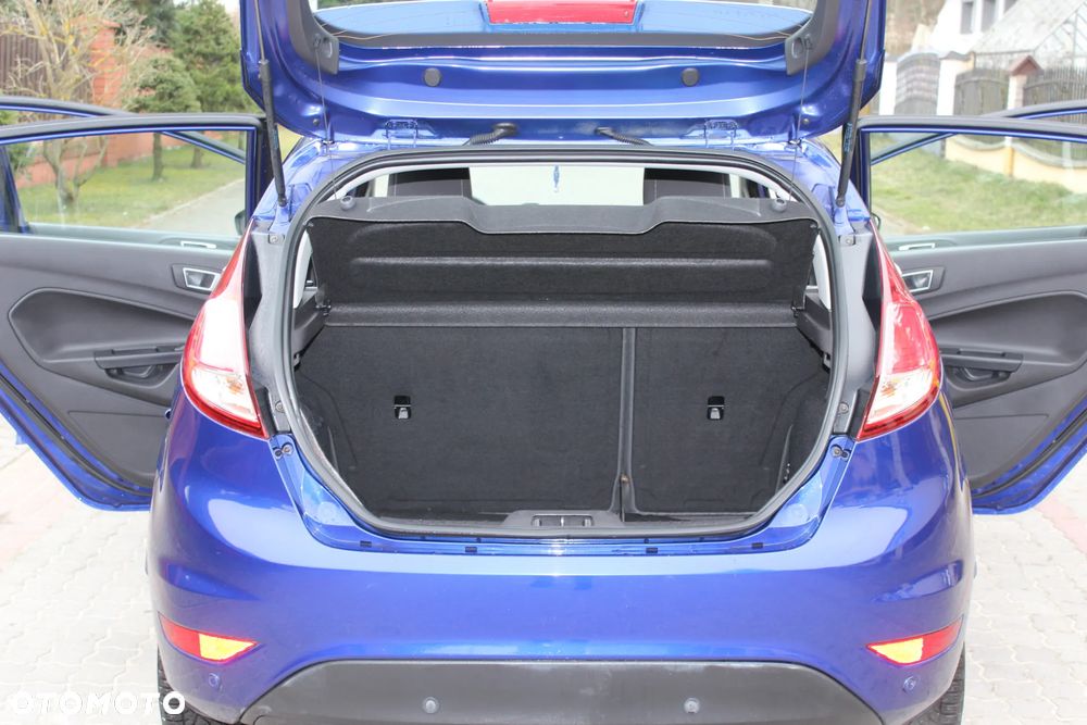 Ford Fiesta 1.0 EcoBoost STart-Stop ST-LINE - 31