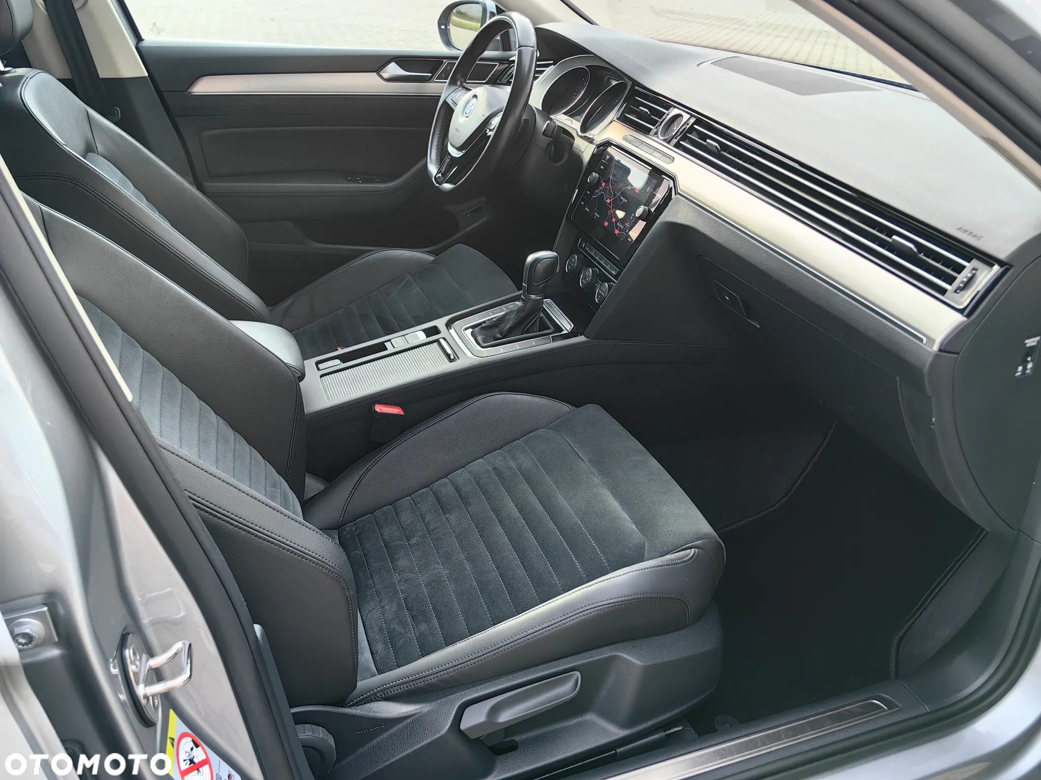 Volkswagen Passat 2.0 TDI BMT Highline DSG - 16