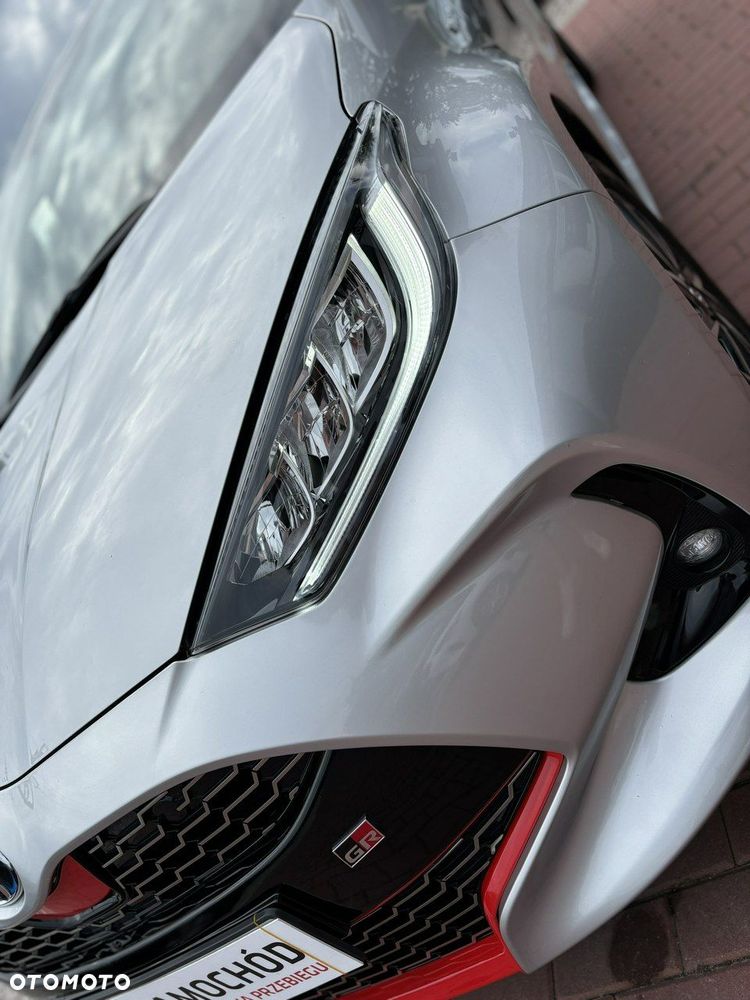Toyota Yaris - 13
