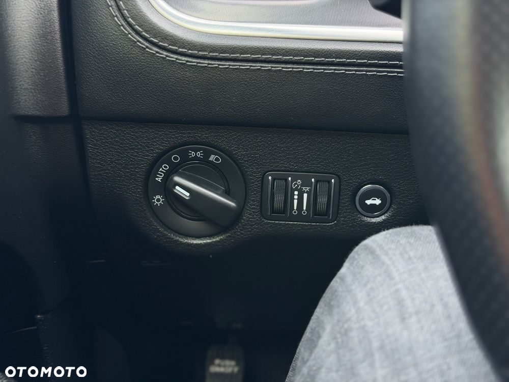 Dodge Charger Automatik SRT 392 - 18