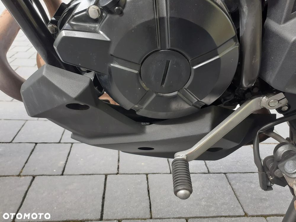 Kawasaki Versys-X 300 - 24