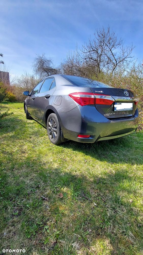 Toyota Corolla 1.6 Premium - 3