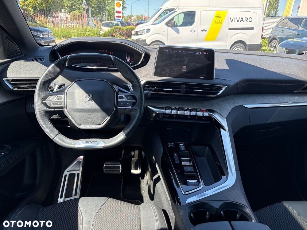 Peugeot 3008 - 8