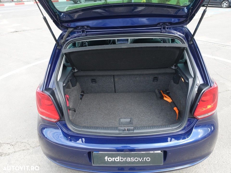 Volkswagen Polo - 12