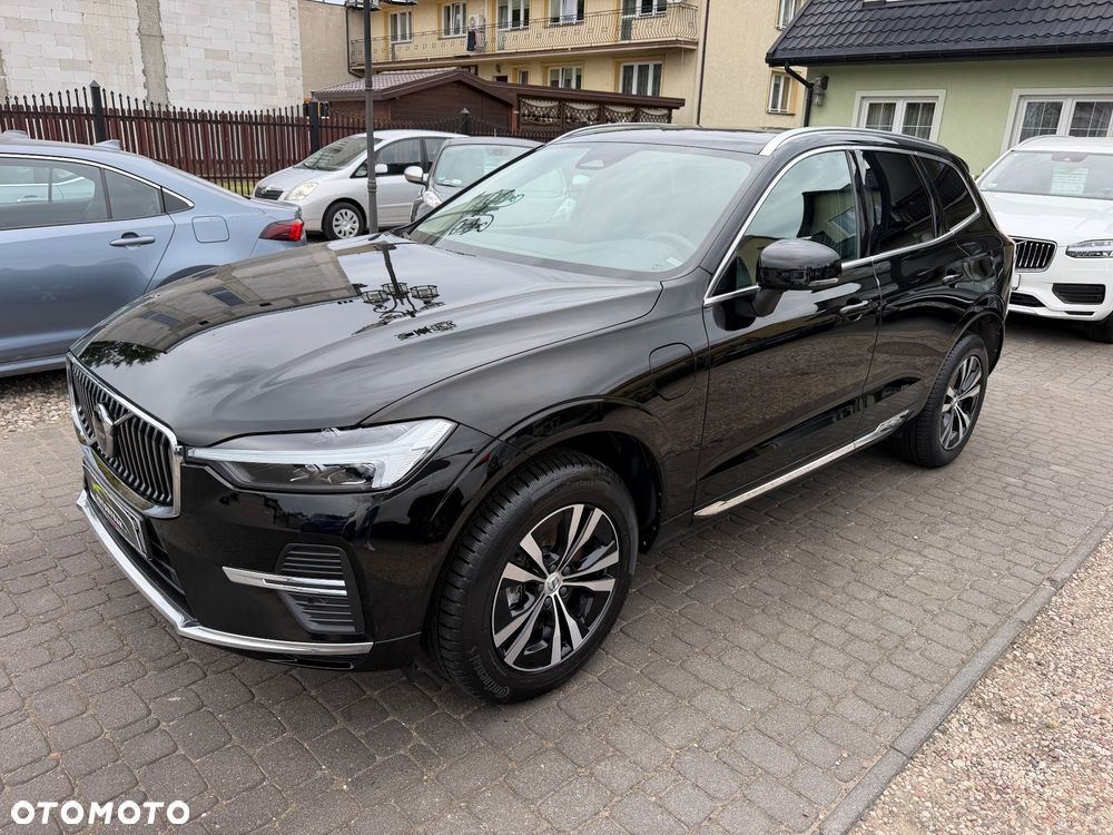 Volvo XC 60 T6 Plug-In Hybrid AWD Core - 25