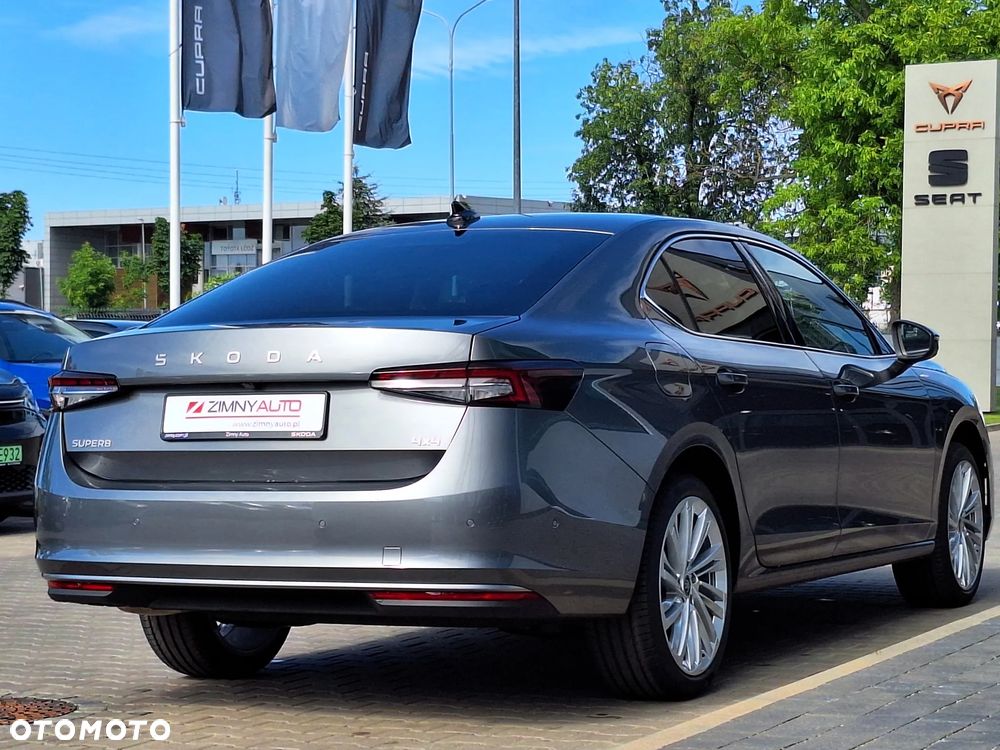 Skoda Superb 2.0 TDI SCR 4x4 L&K DSG - 8