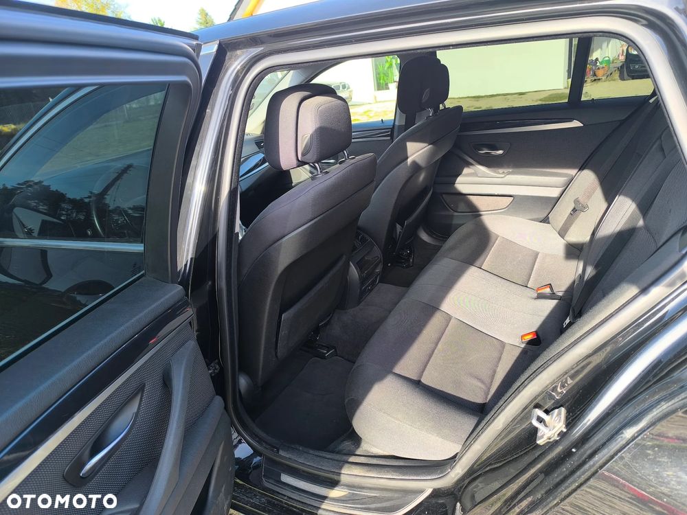 BMW Seria 5 520d - 9