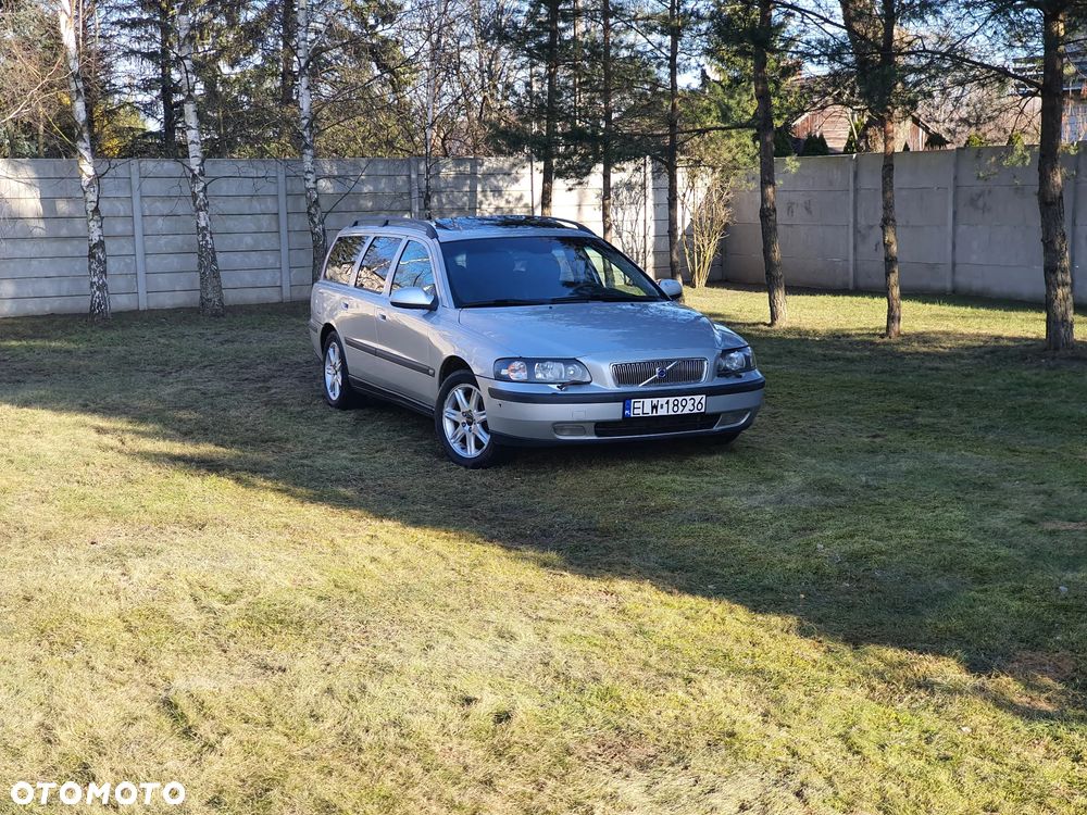 Volvo V70 2.4D5 - 1