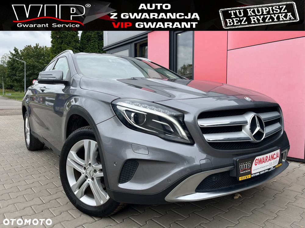 Mercedes-Benz GLA 200 7G-DCT UrbanStyle Edition - 1