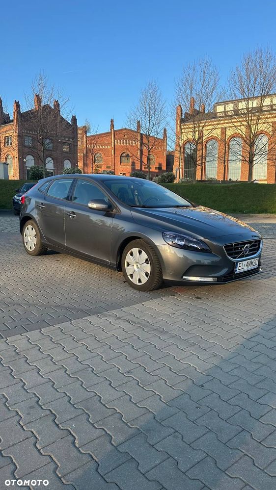 Volvo V40 D2 - 2