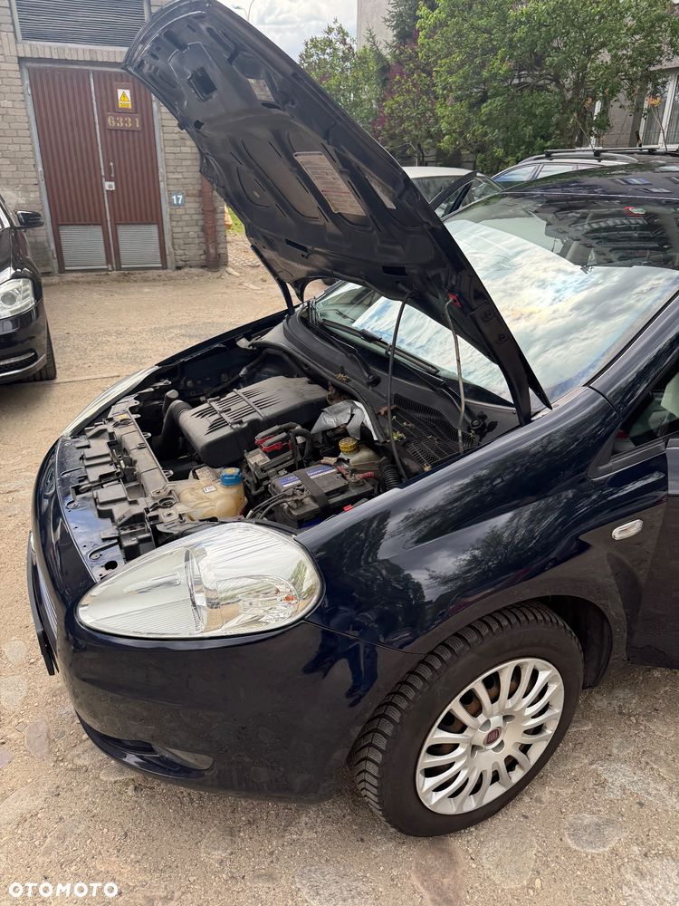 Fiat Punto 1.2 8V - 7