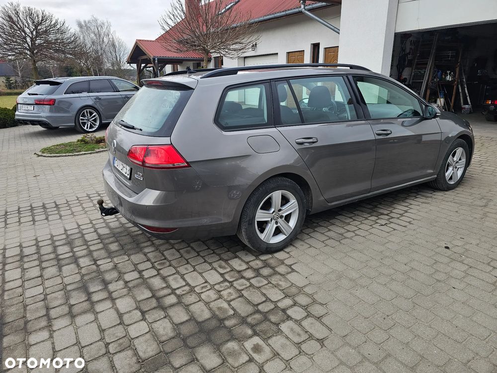 Volkswagen Golf 1.6 TDI BlueMotion Technology Comfortline - 4