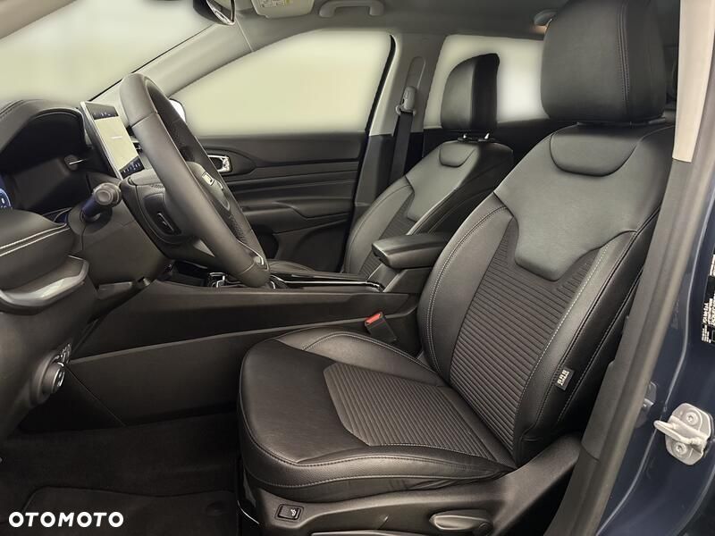 Jeep Compass - 11