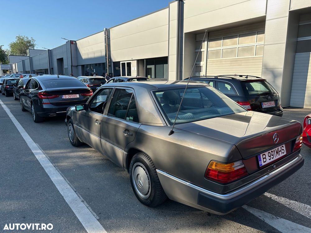 Mercedes-Benz W124 - 5