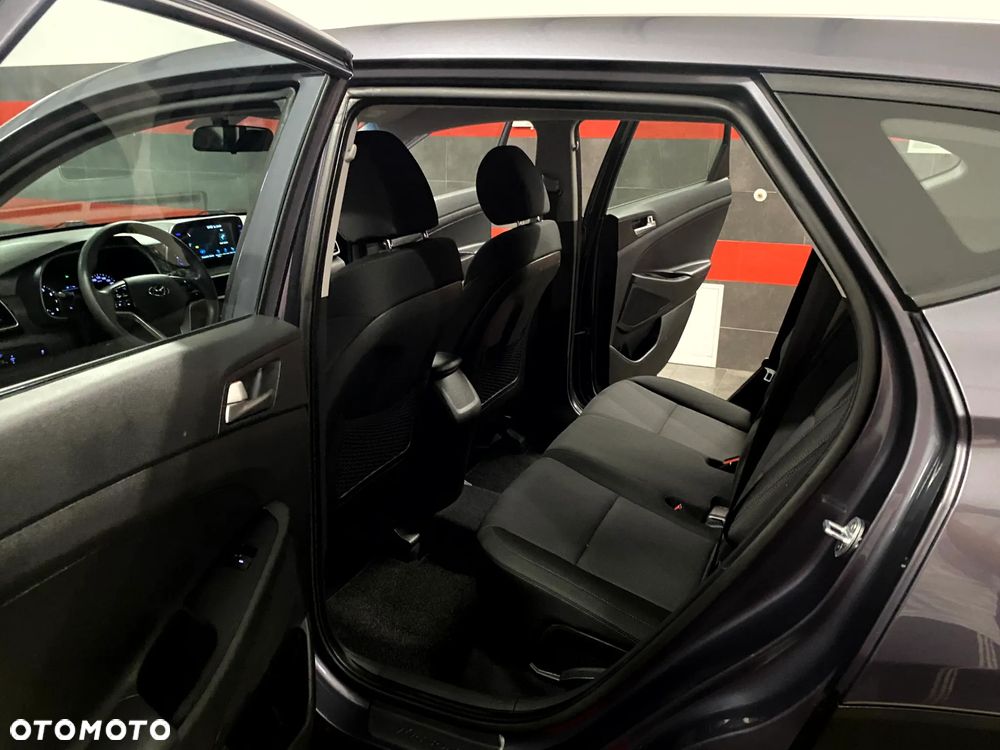 Hyundai Tucson 1.6 GDI BlueDrive Style 2WD - 19