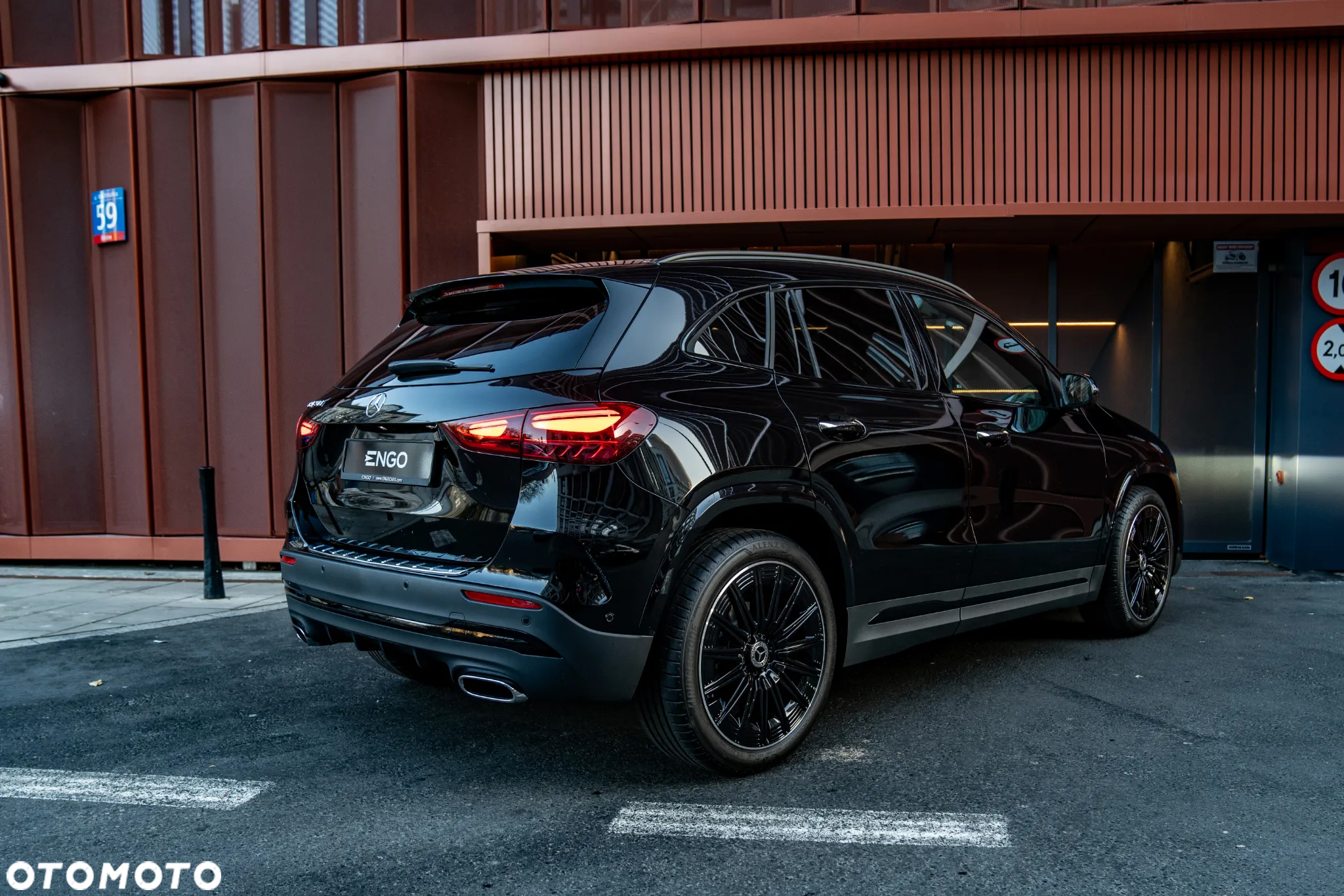 Mercedes-Benz GLA 200 mHEV AMG Line 7G-DCT - 24