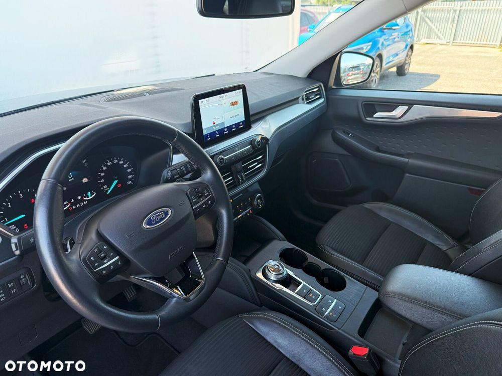 Ford Kuga - 15