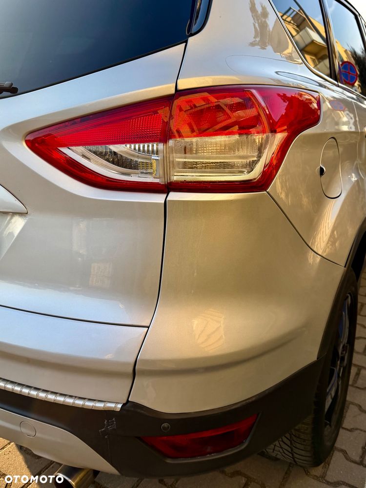 Ford Kuga 2.0 TDCi 4x4 Titanium - 18