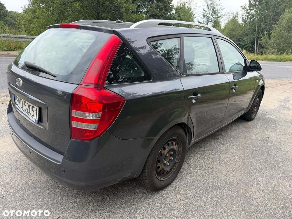 Kia Ceed 1.4 Comfort - 6