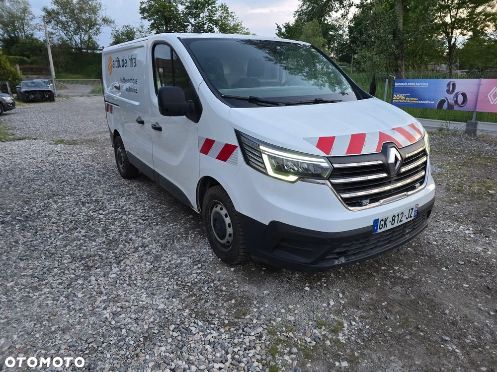 Renault Trafic - 1