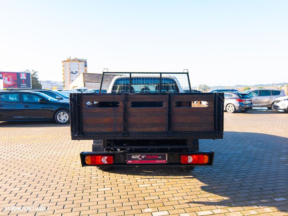 Mitsubishi L200 2.3 DI-D CD Invite 4WD - 8