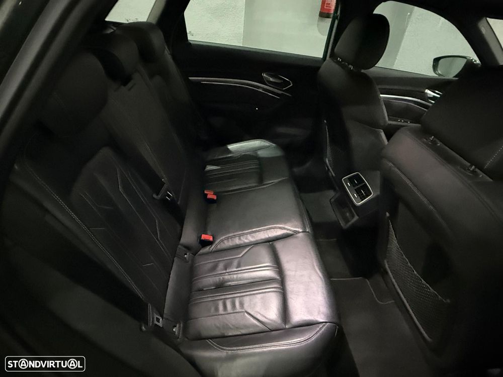 Audi e-tron 55 quattro S line - 21