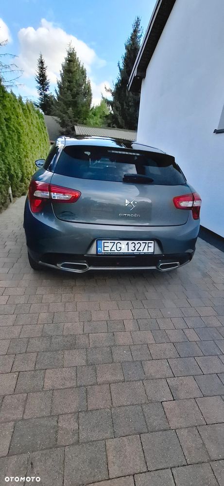 Citroën DS5 Hybrid4 EGS6 Chic - 6