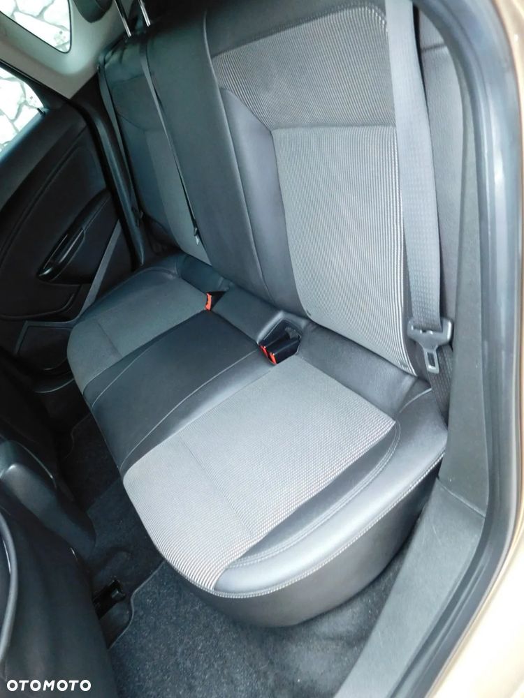 Opel Astra 1.4 Turbo Cosmo - 23