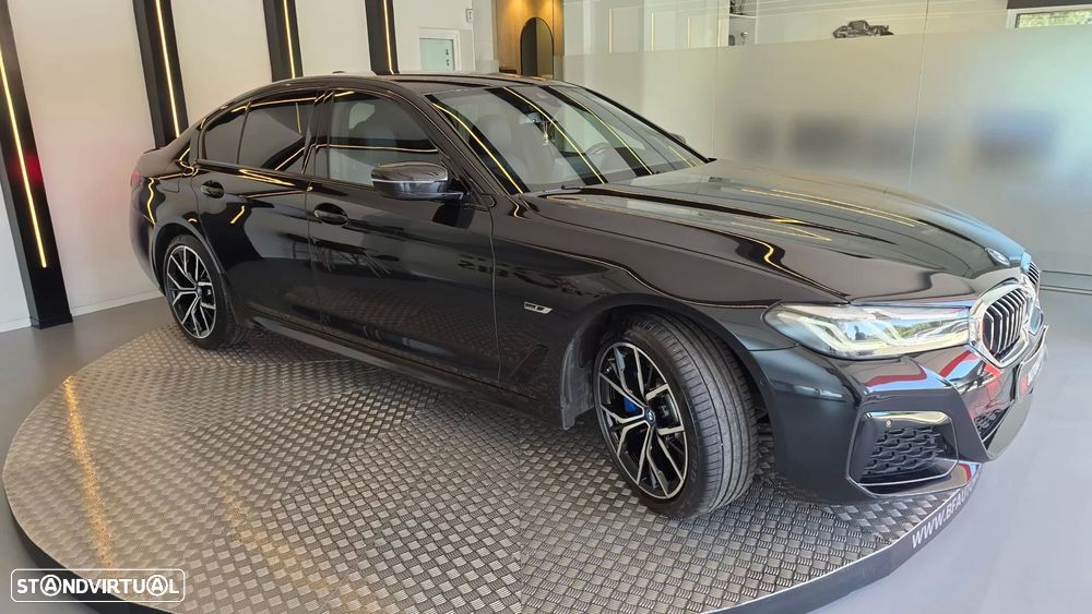 BMW 530 e Pack M - 21