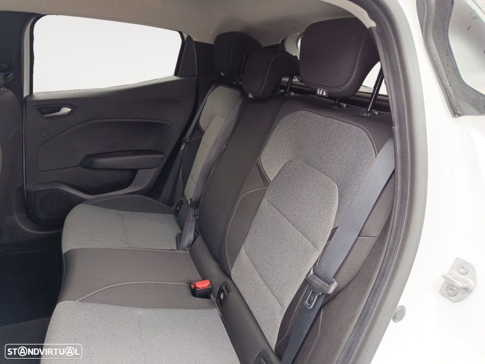Renault Clio 1.0 TCe Intens CVT — fotografia 13