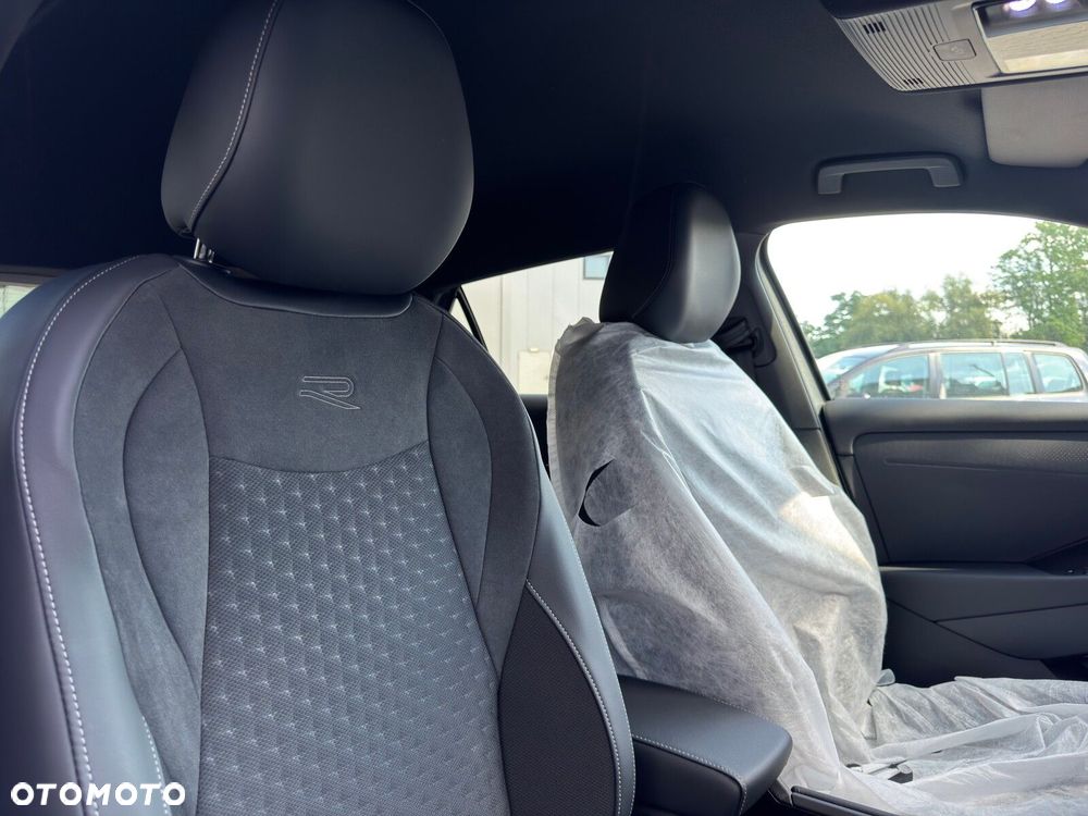 Volkswagen T-Roc 1.5 eTSI R-Line DSG - 7
