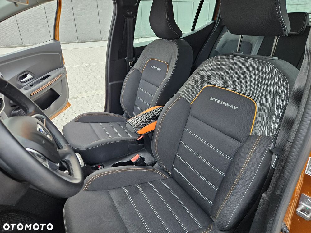 Dacia Sandero TCe 90 Comfort - 28