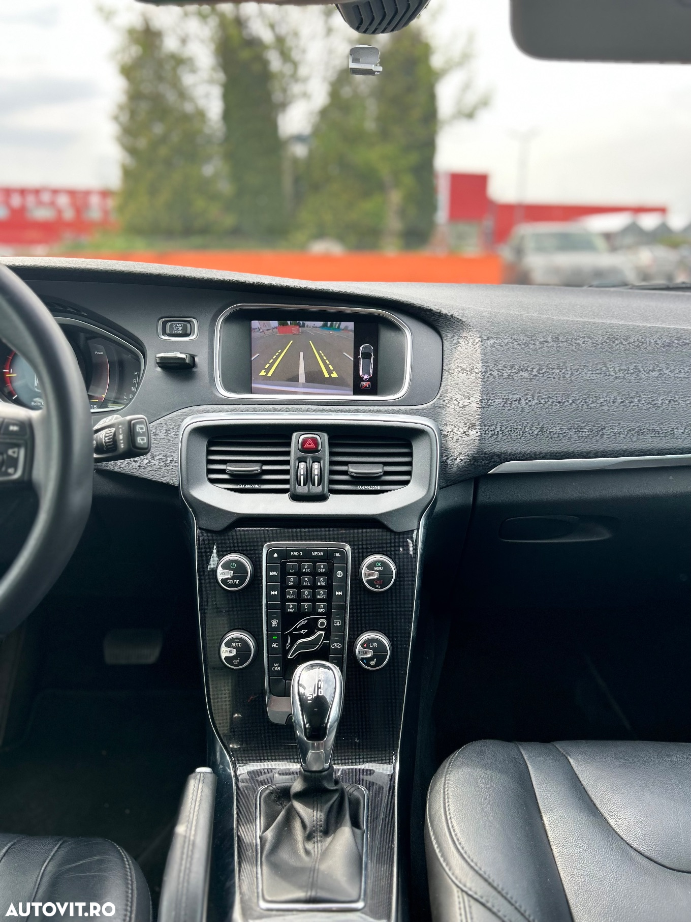 Volvo V40 D2 Aut. Momentum - 5