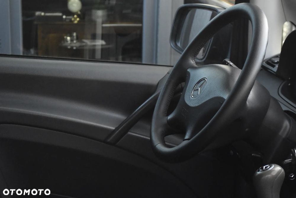 Mercedes-Benz VITO - 14