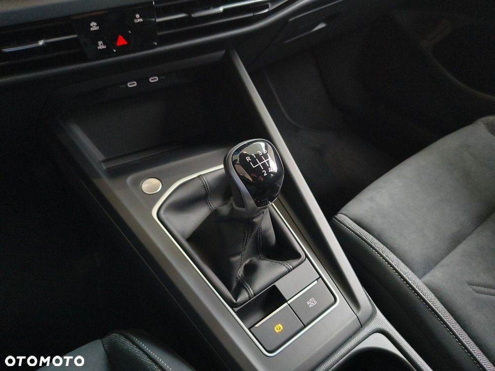 Volkswagen Golf 1.5 TSI Life Plus - 22