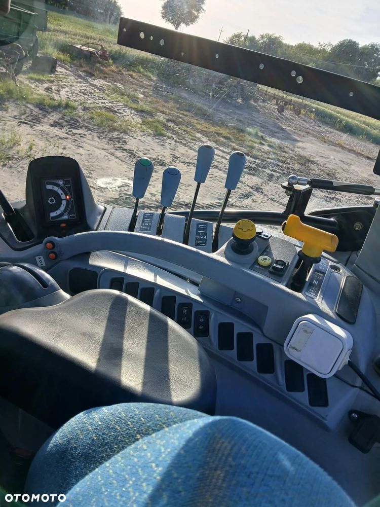 New Holland T6050 plus - 8