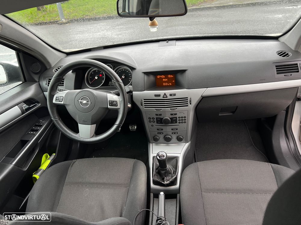 Opel Astra 1.3 CDTI Cosmo - 10