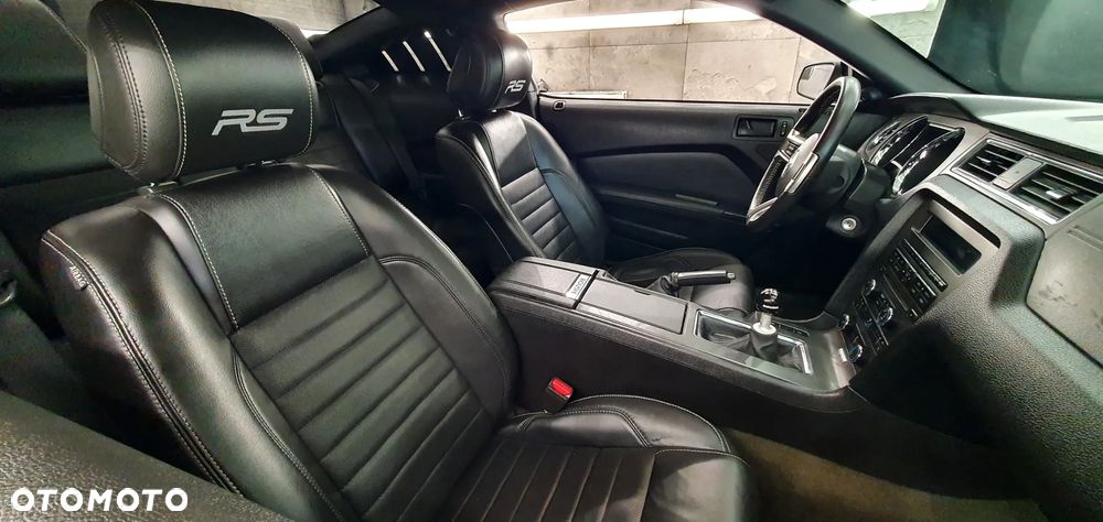 Ford Mustang 3.7 V6 Premium - 31