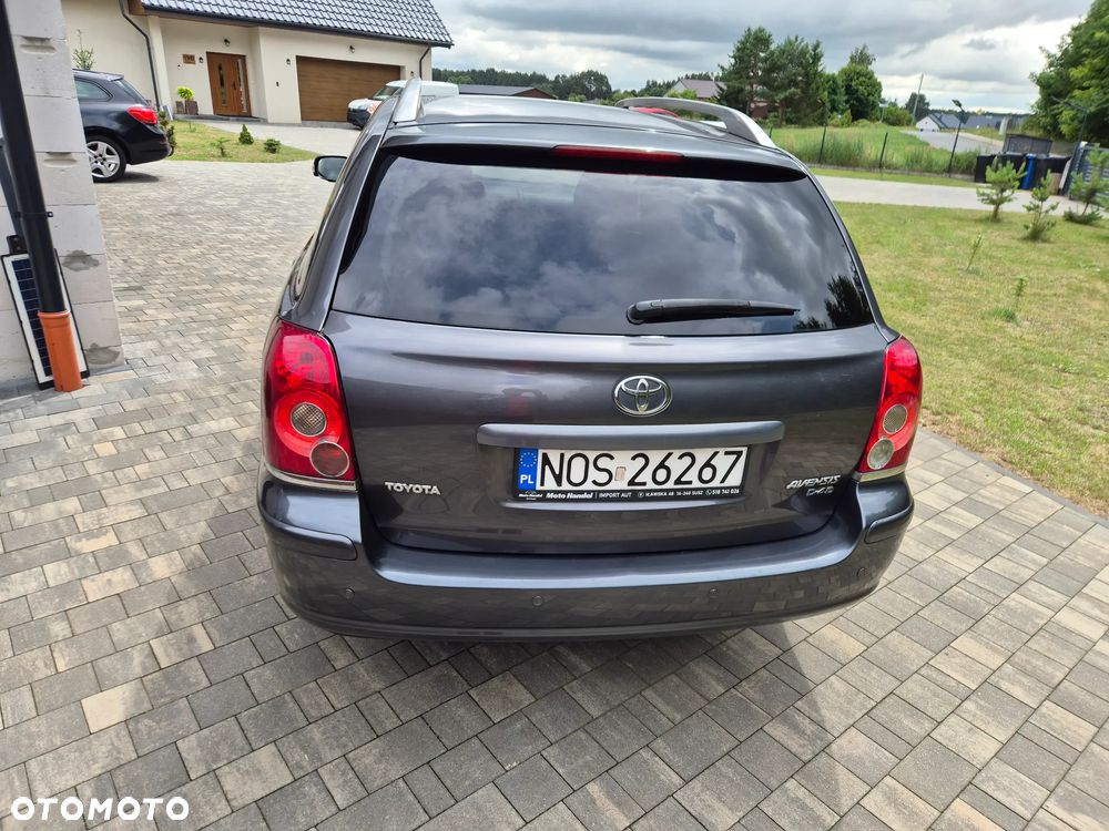 Toyota Avensis 2.2 D-CAT Sol plus NAVI - 7